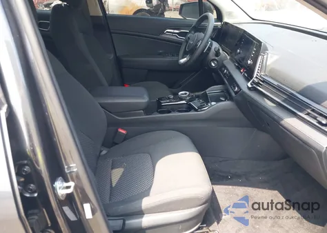 2023 Kia Sportage Hybrid Lx z USA, uszkodzony, nr VIN KNDPUCAG7P7054168